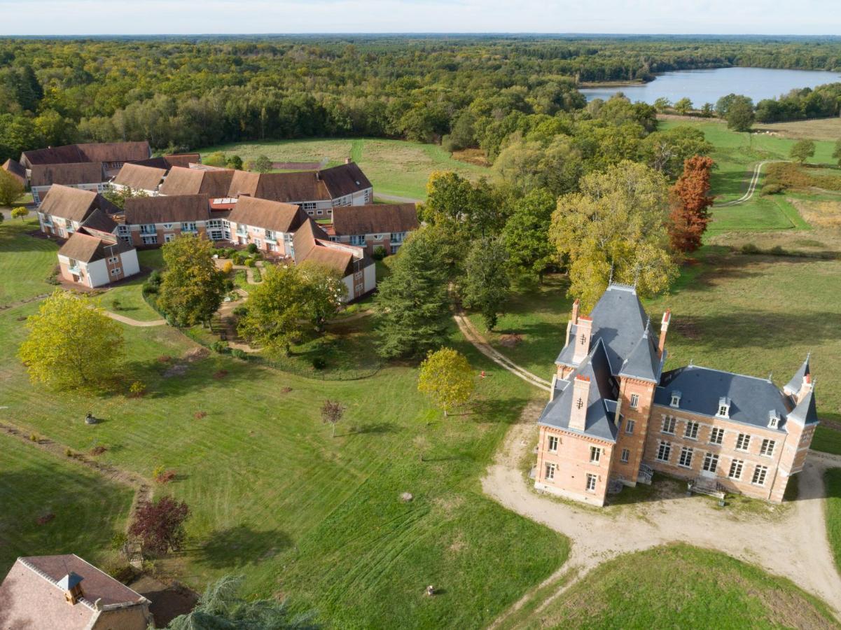 Domaine De Mont-Evray Hotel Nouan-le-Fuzelier Exterior photo